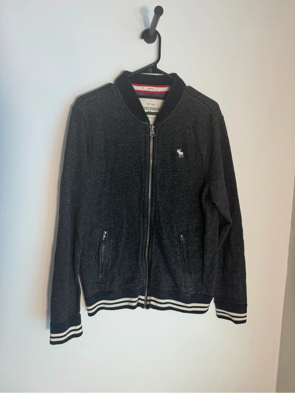 Abercrombie & Fitch Men’s Black Zip Bomber Jacket